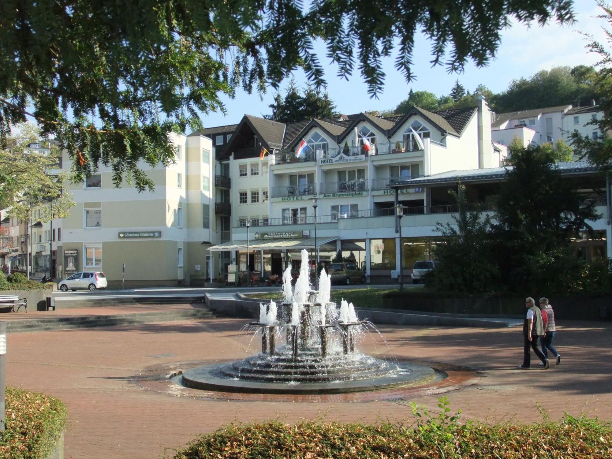 Hotel garni Am Brunnenplatz Gerolstein Exterior foto